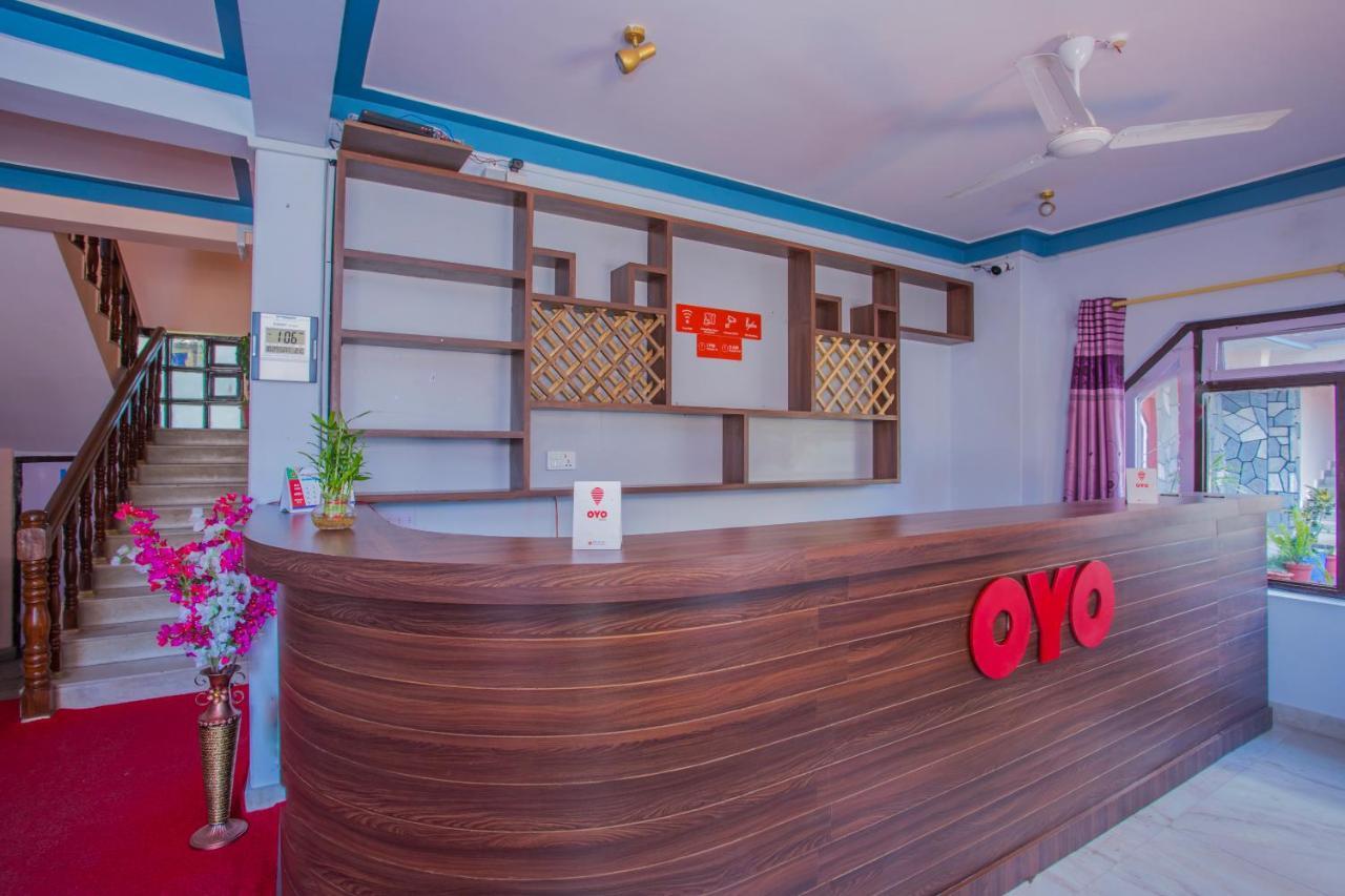 Oyo 227 Hotel Moonstone Pvt Ltd Pokhara Exterior foto