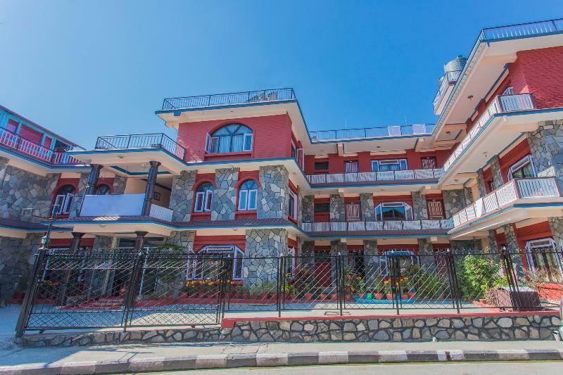 Oyo 227 Hotel Moonstone Pvt Ltd Pokhara Exterior foto